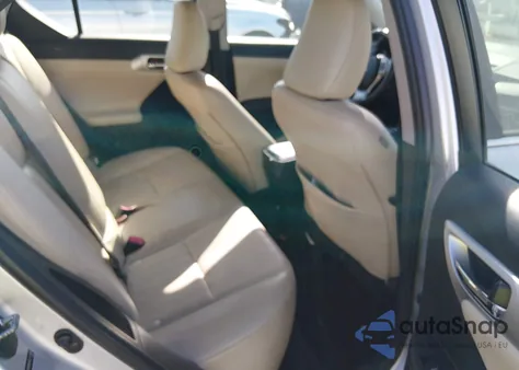 2012 Lexus Ct 200H Premium из США, поврежденный, VIN JTHKD5BH3C2119505